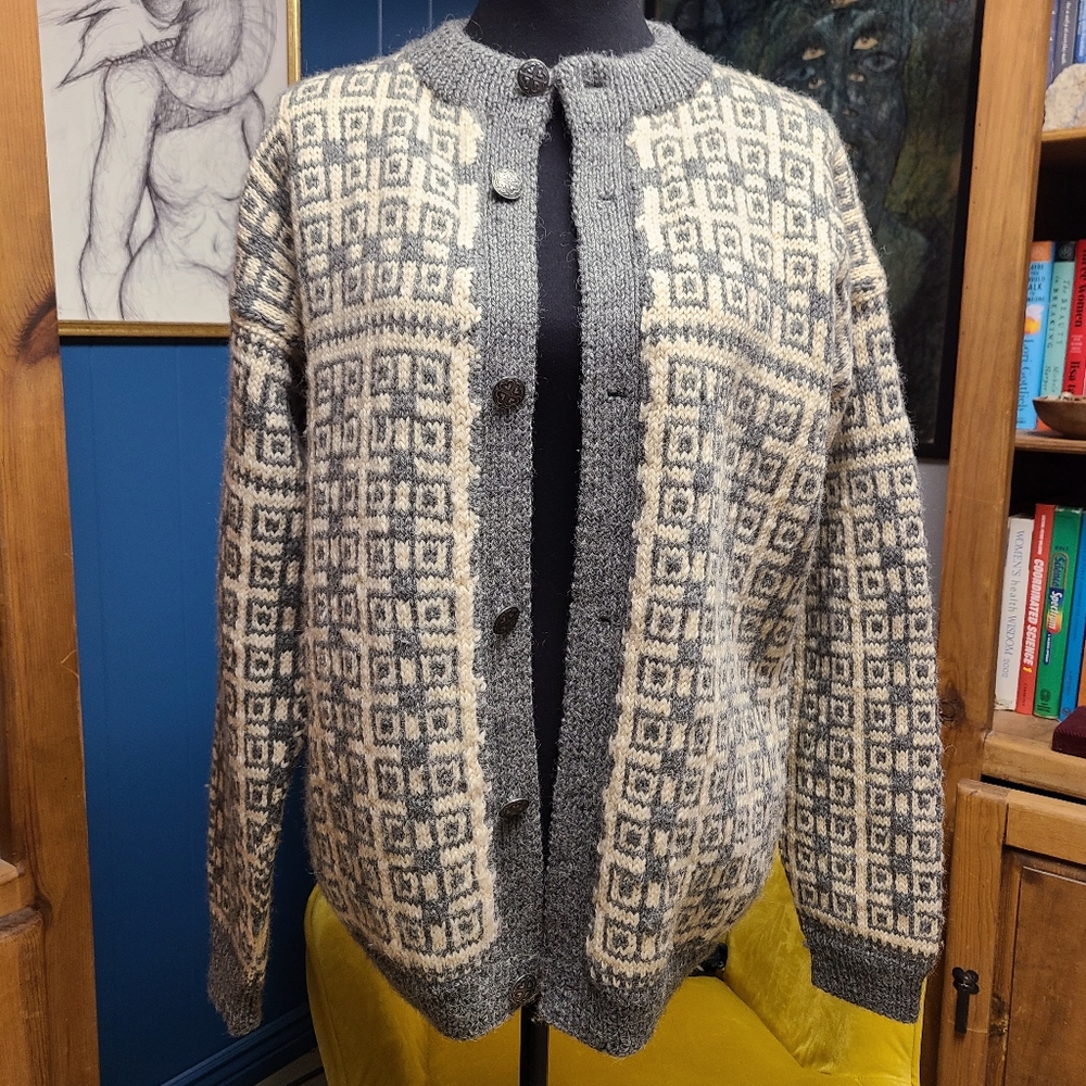 Vintage Heavy Cardigan Sweater